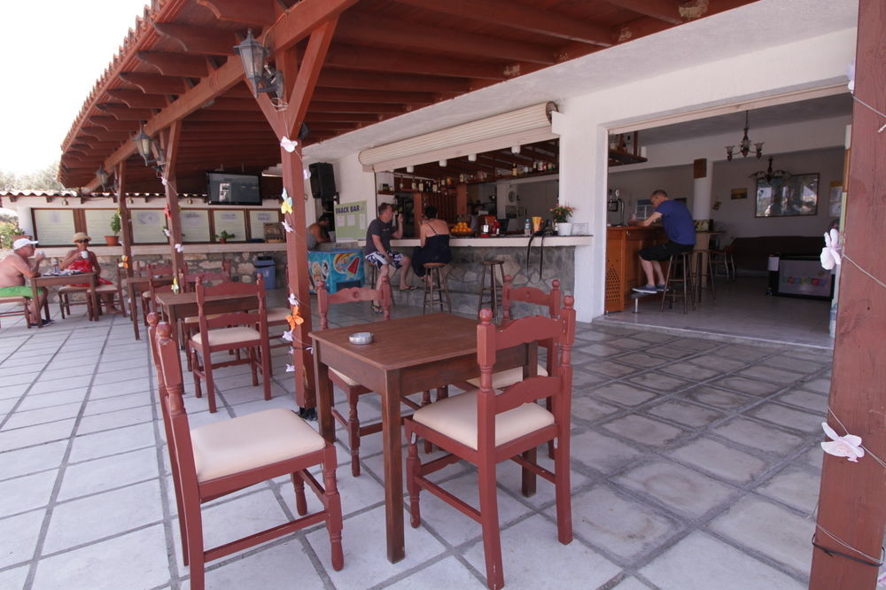Ampavris Family Apartments Kos Town Exterior photo