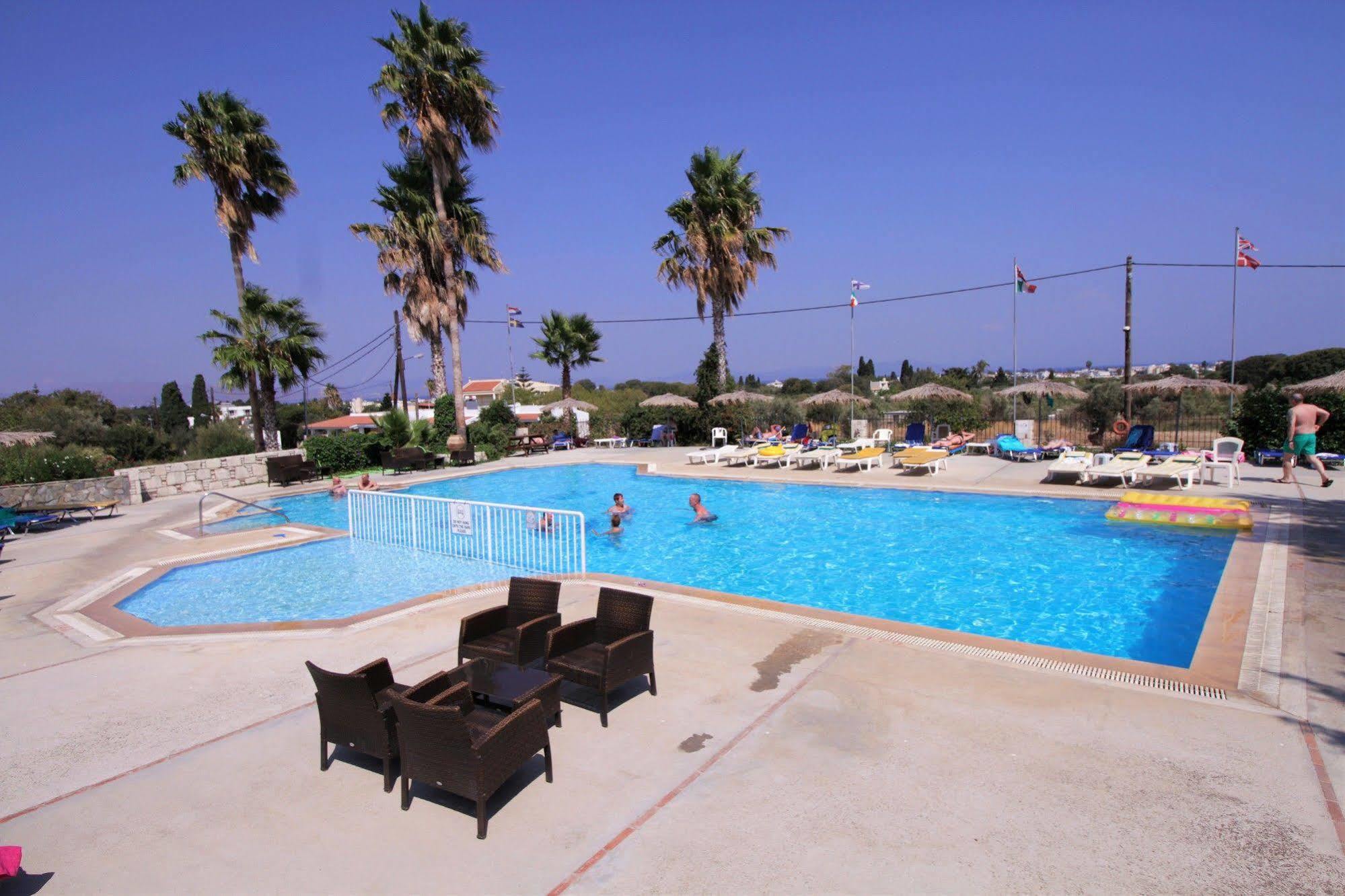 Ampavris Family Apartments Kos Town Exterior photo